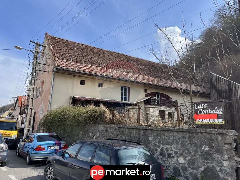 Casă / Vilă cu 5 camere de vânzare în zona Ultracentral - pemarket.ro