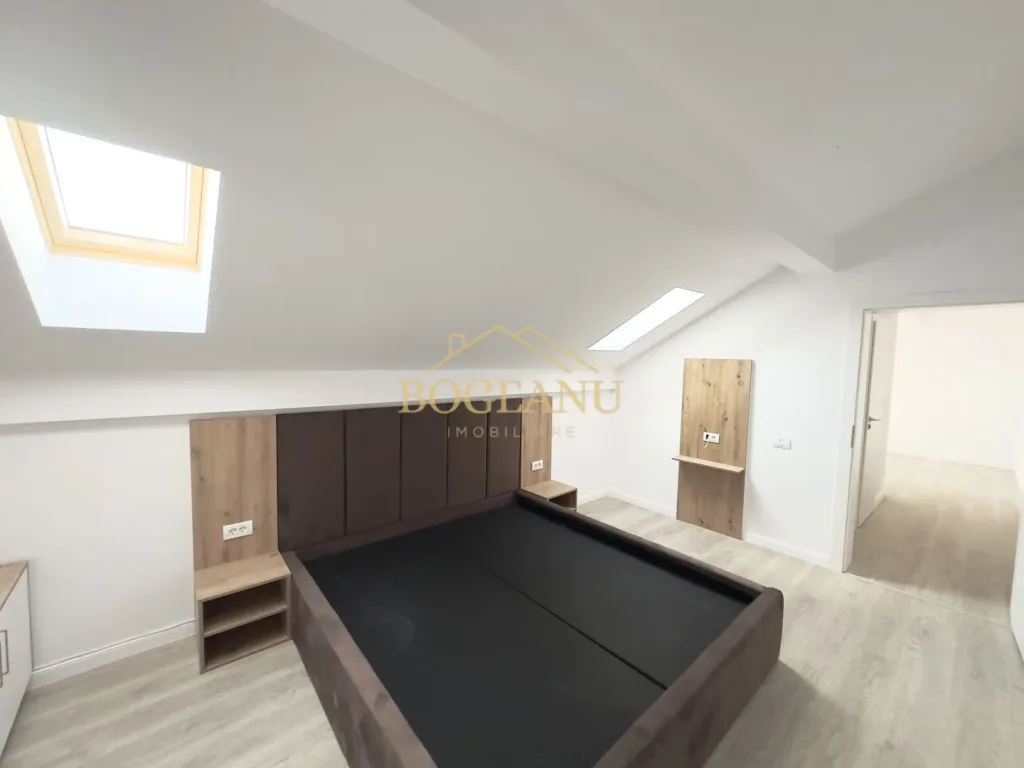 Apartament cu 3 camere - pemarket.ro