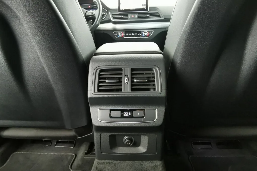 Audi Q5 55 TFSI - pemarket.ro