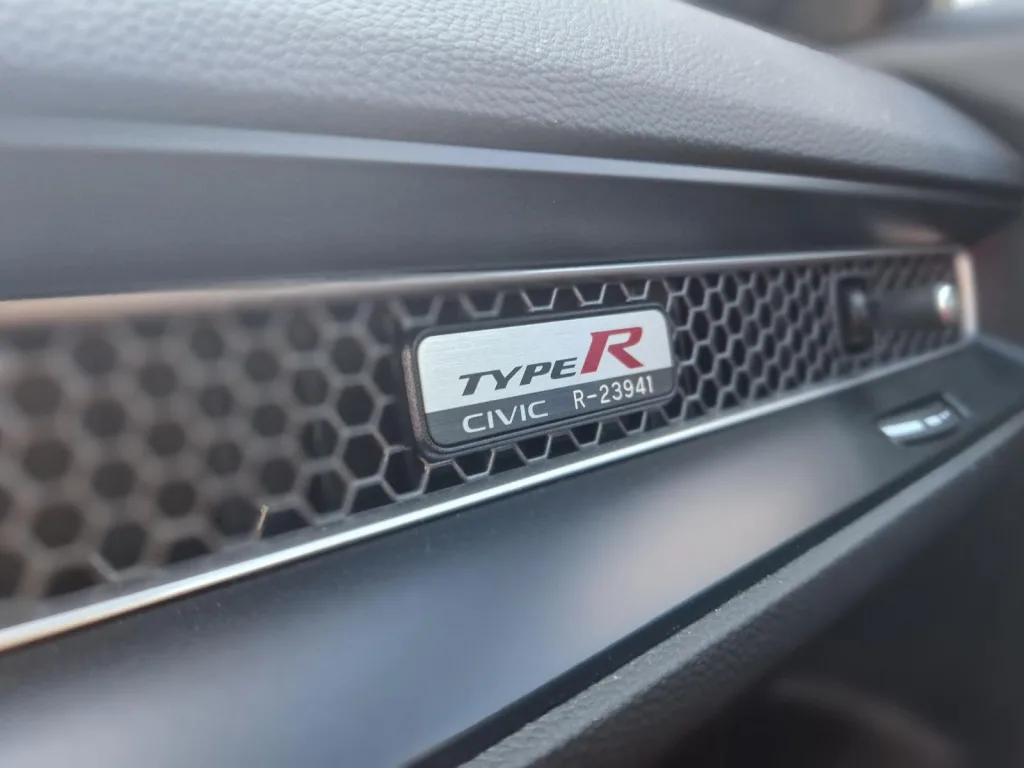 Honda Civic 2.0 Turbo Type R - pemarket.ro