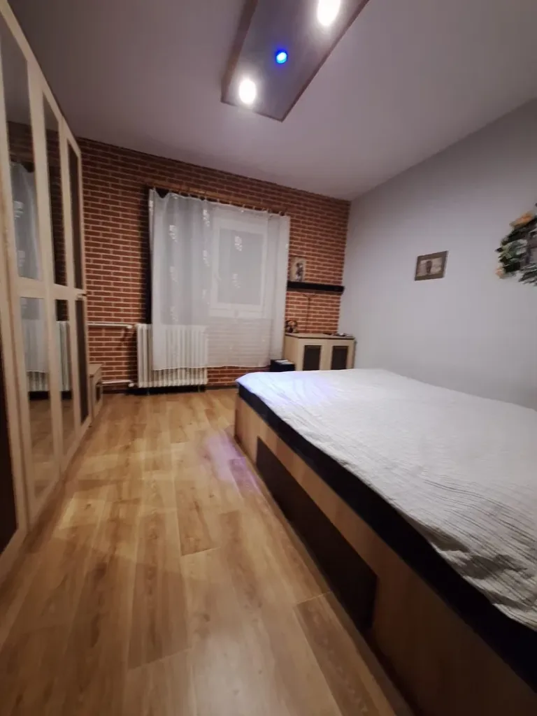 Apartament 3 camere | 70 mp | Str. Muncitorilor - pemarket.ro