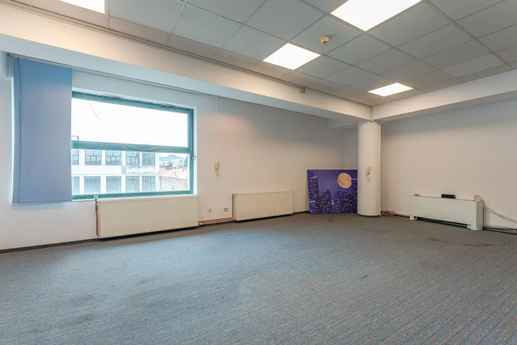 Spațiu de Birouri de Închiriat – 110 mp, Strada Nicolae Titulescu, Brașov - pemarket.ro