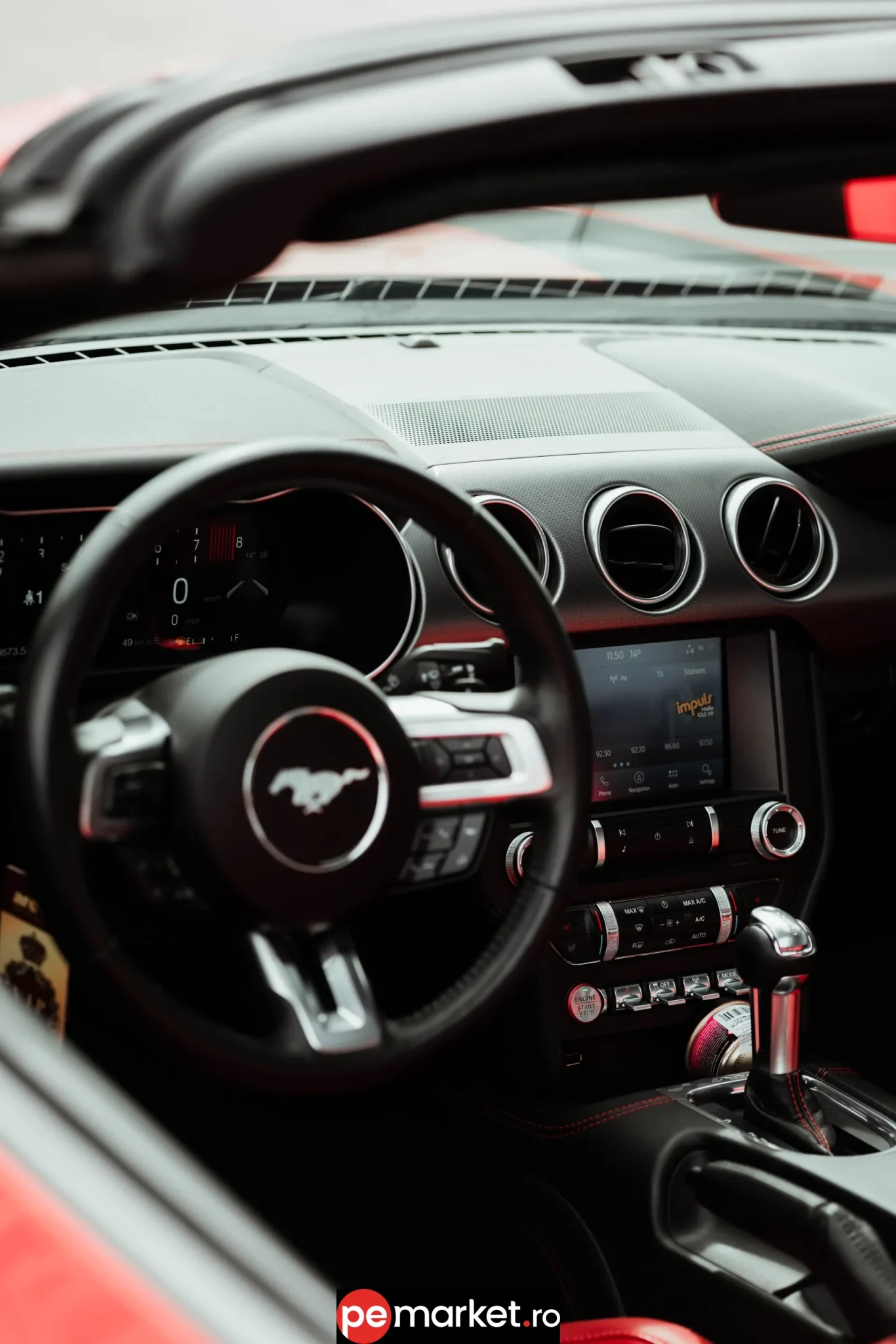 Închiriază Ford Mustang GT - pemarket.ro