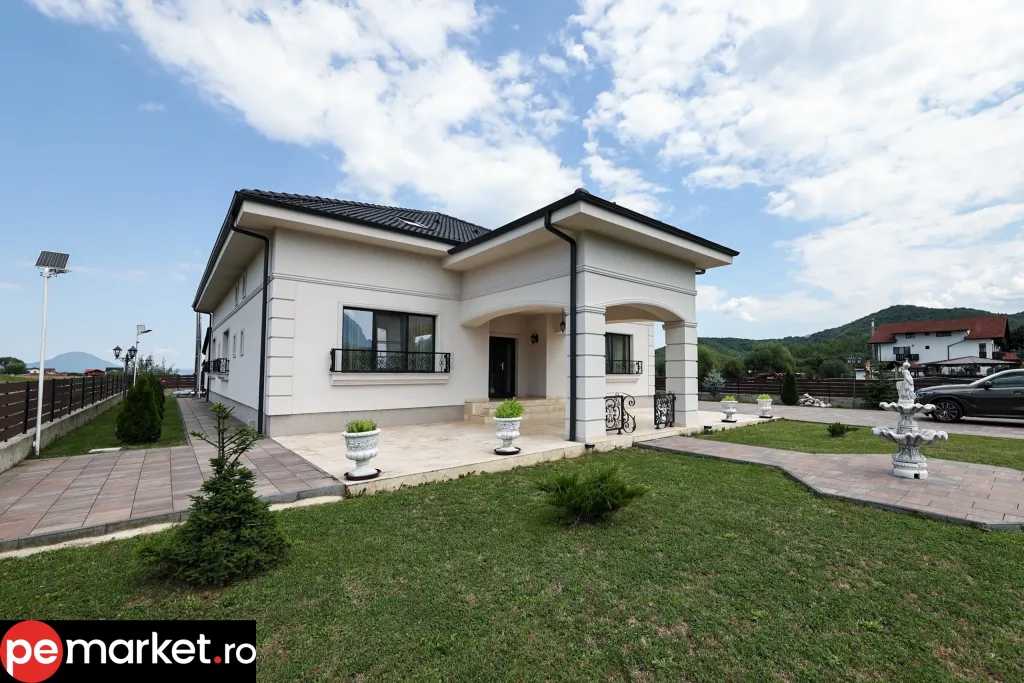 Casă de vacanță deosebită în Glăjărie, Râșnov - pemarket.ro