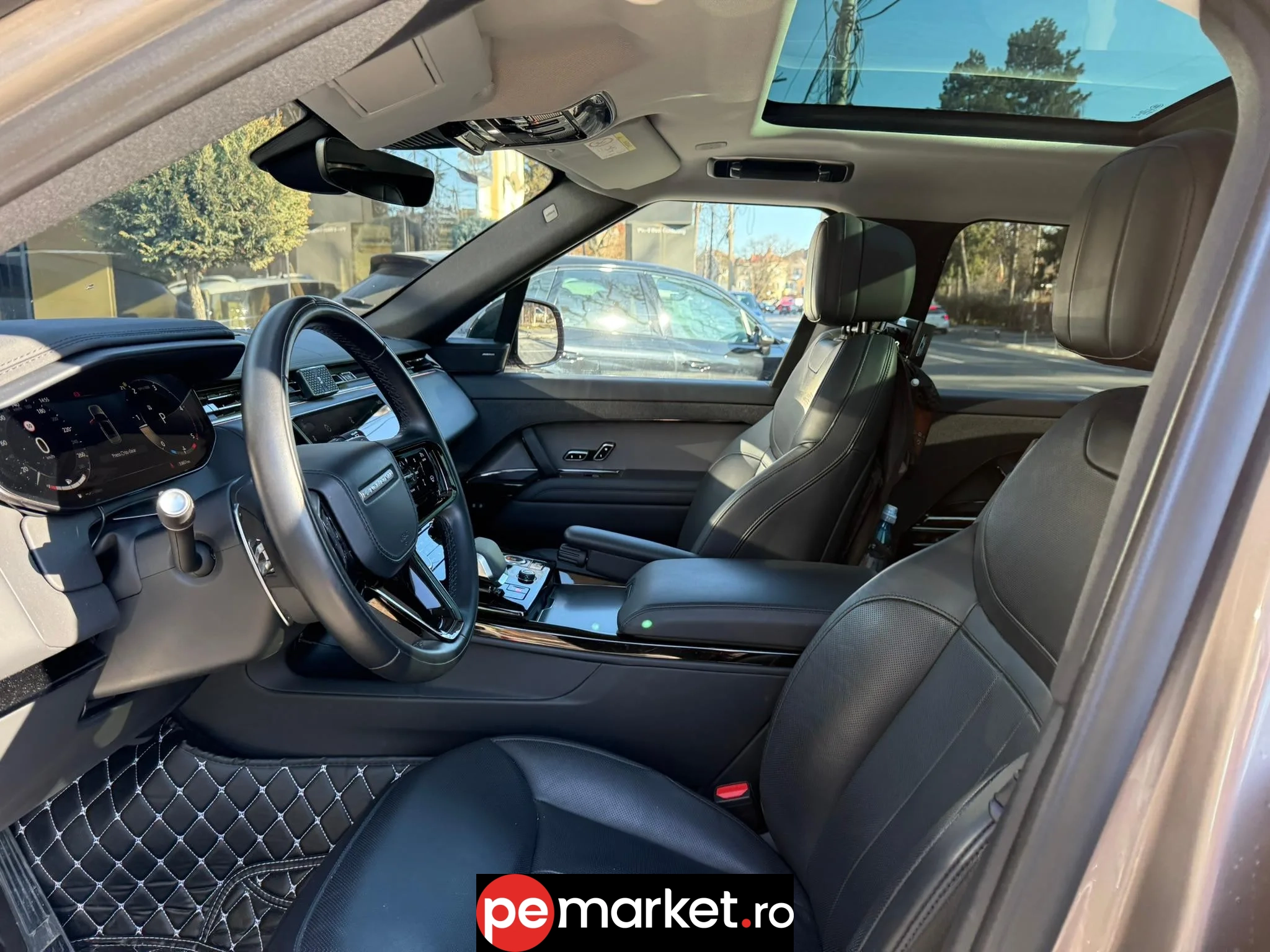 Land Rover Range Rover Sport - pemarket.ro