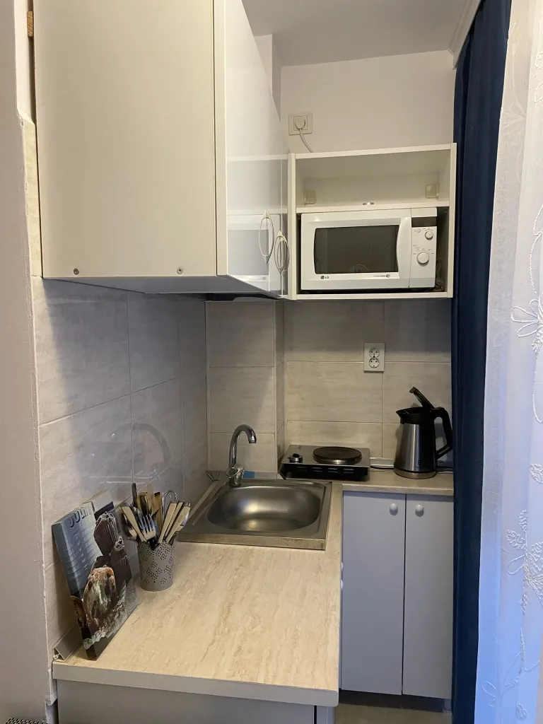 Garsoniera Saturn - pemarket.ro