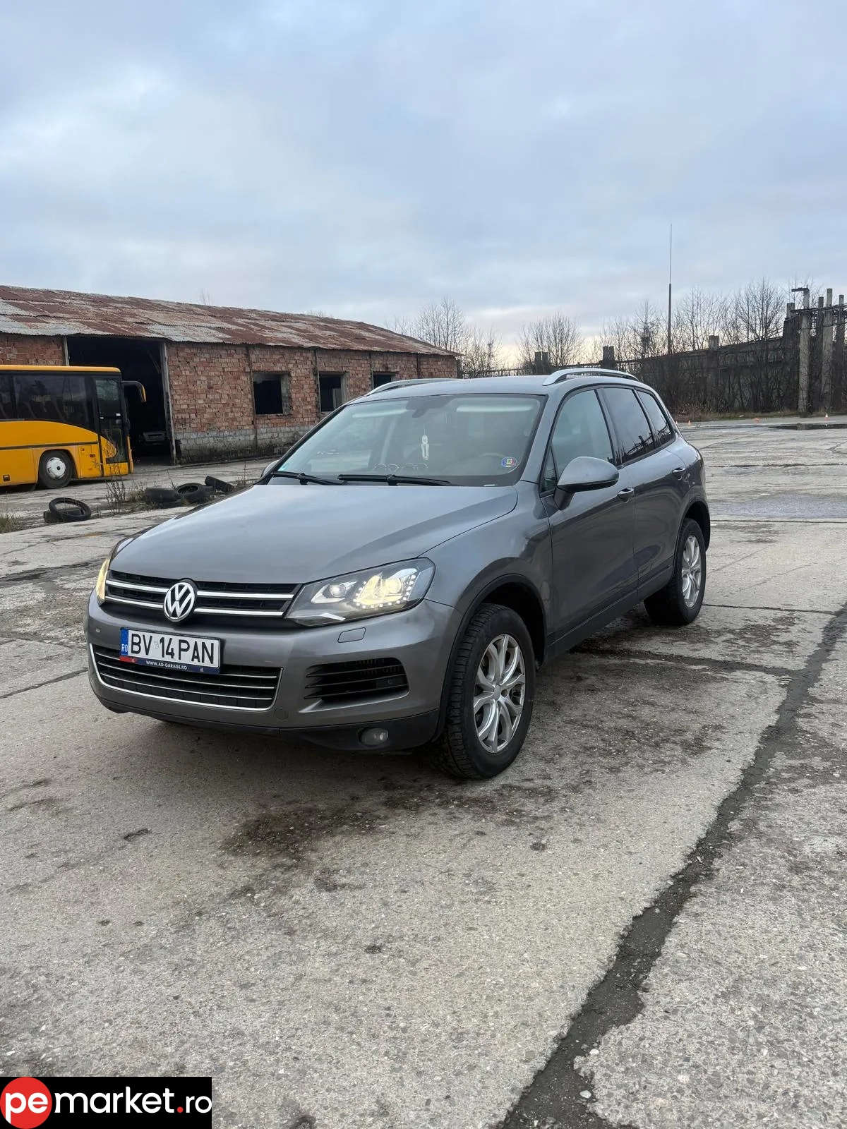 Volkswagen Touareg 7P • 3.0 Diesel • 2012 - pemarket.ro