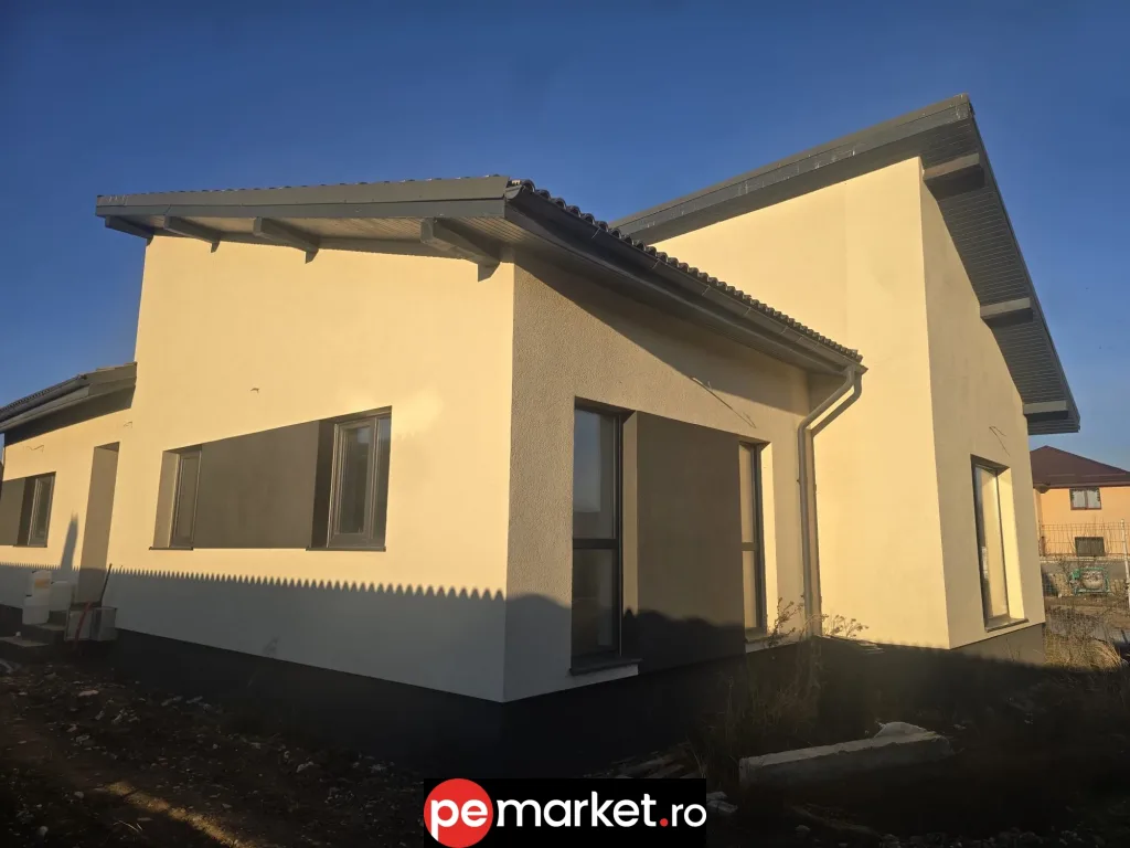 Casă modernă pe parter | 4 camere | teren 500 mp | zona Primăverii – Sânpetru, Brașov - pemarket.ro