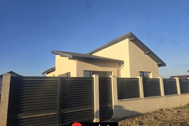 Casă modernă pe parter | 4 camere | teren 500 mp | zona Primăverii – Sânpetru, Brașov - pemarket.ro