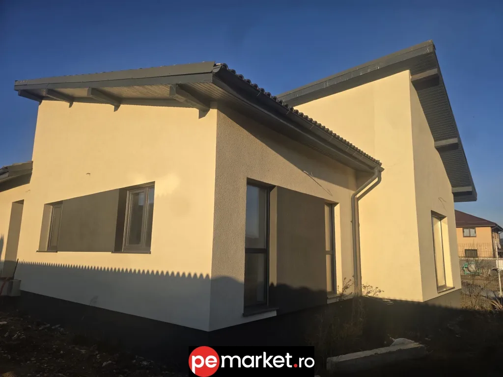 Casă modernă pe parter | 4 camere | teren 500 mp | zona Primăverii – Sânpetru, Brașov - pemarket.ro