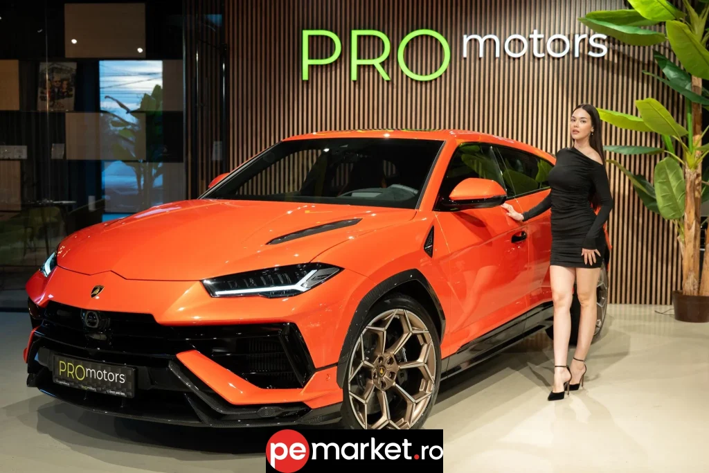 Lamborghini Urus - pemarket.ro