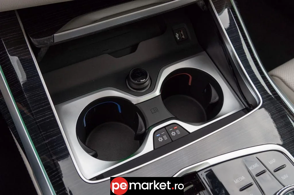 BMW X7 40d M - pemarket.ro