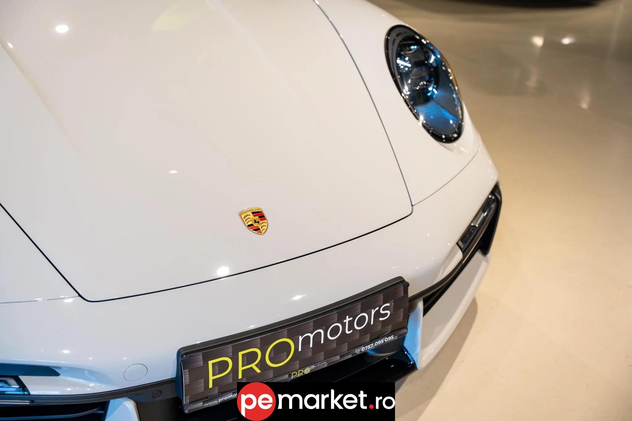Porsche 911 TURBO S - pemarket.ro
