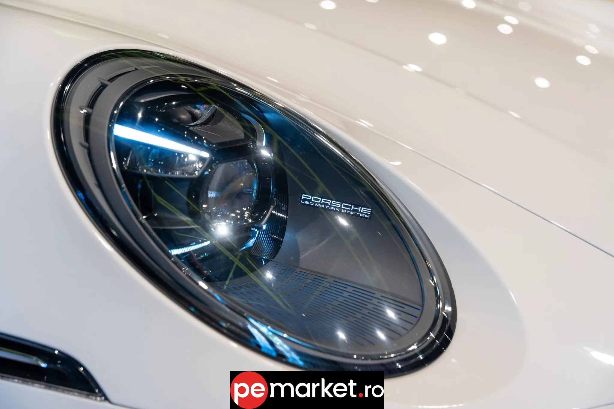 Porsche 911 TURBO S - pemarket.ro