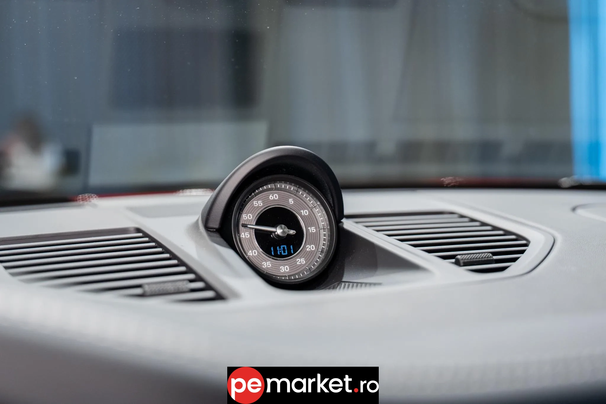 Porsche 911 TURBO S - pemarket.ro