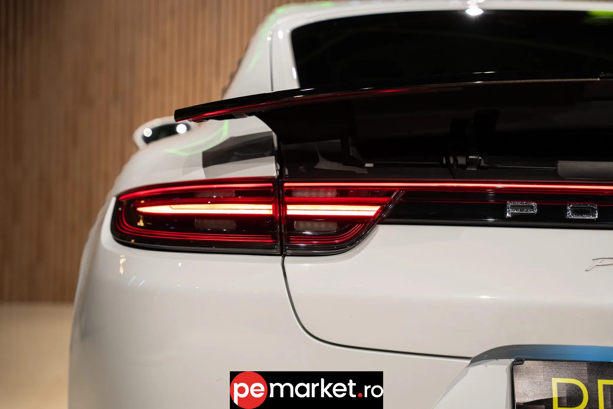 Porsche Panamera Turbo - pemarket.ro