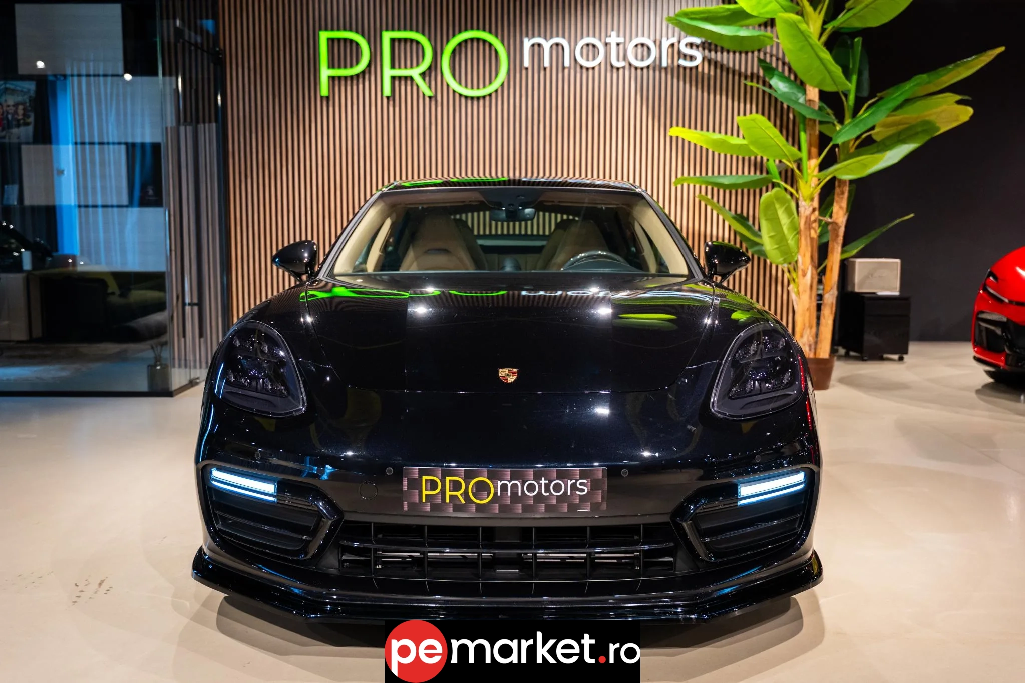 Porsche Panamera 4 - pemarket.ro