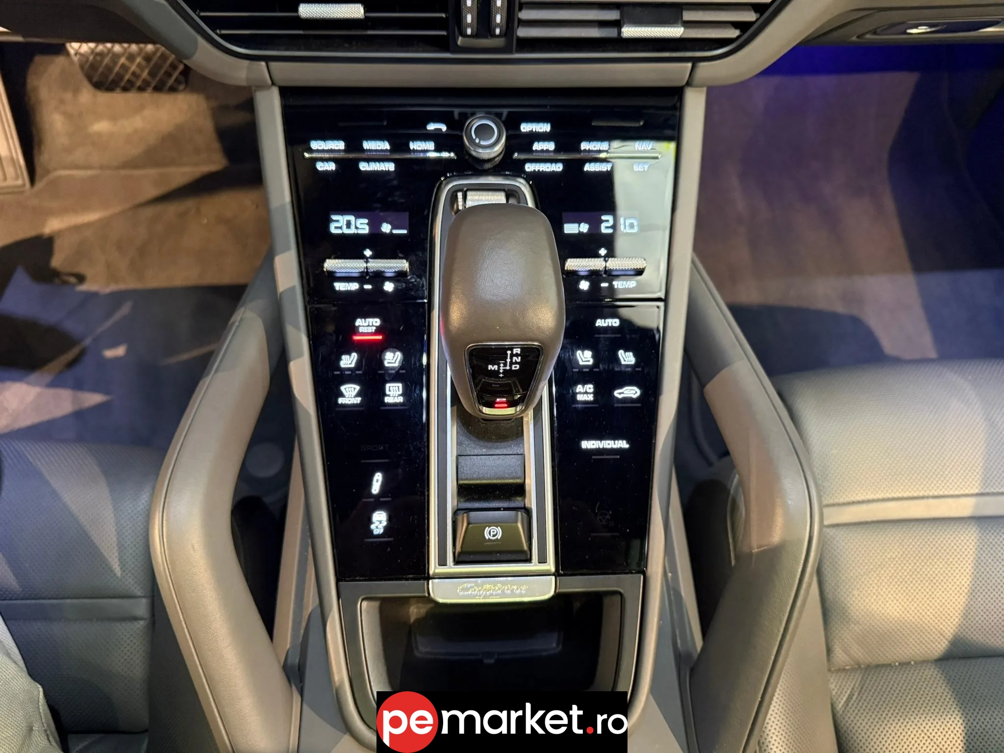 Porsche Cayenne | Plug-in Hybrid - pemarket.ro