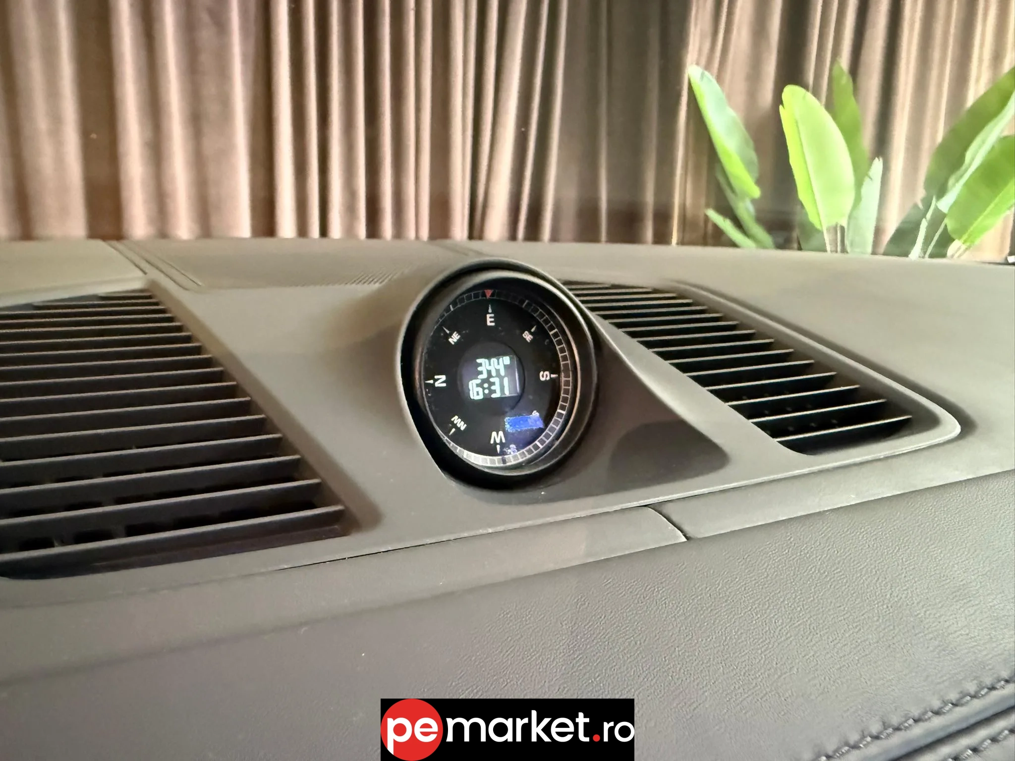 Porsche Cayenne | Plug-in Hybrid - pemarket.ro