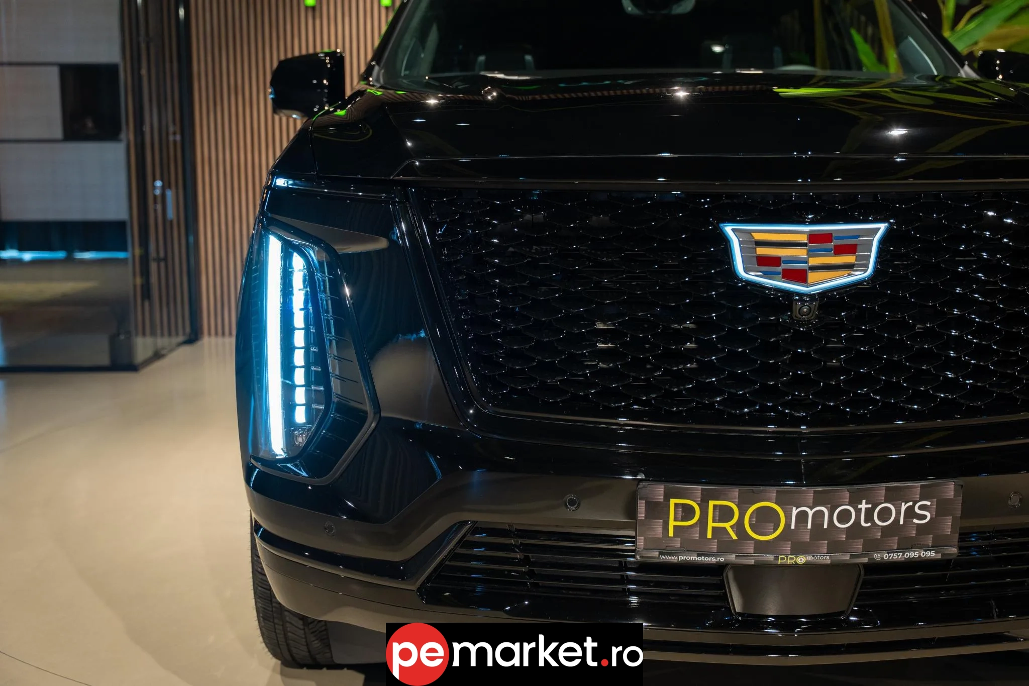 Cadillac Escalade ESV Sport Platinum - pemarket.ro