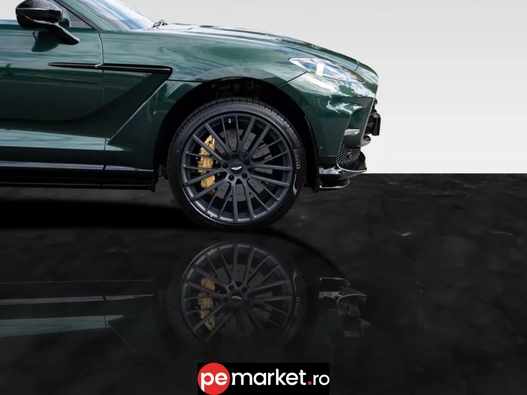 Aston Martin DBX 707 - pemarket.ro