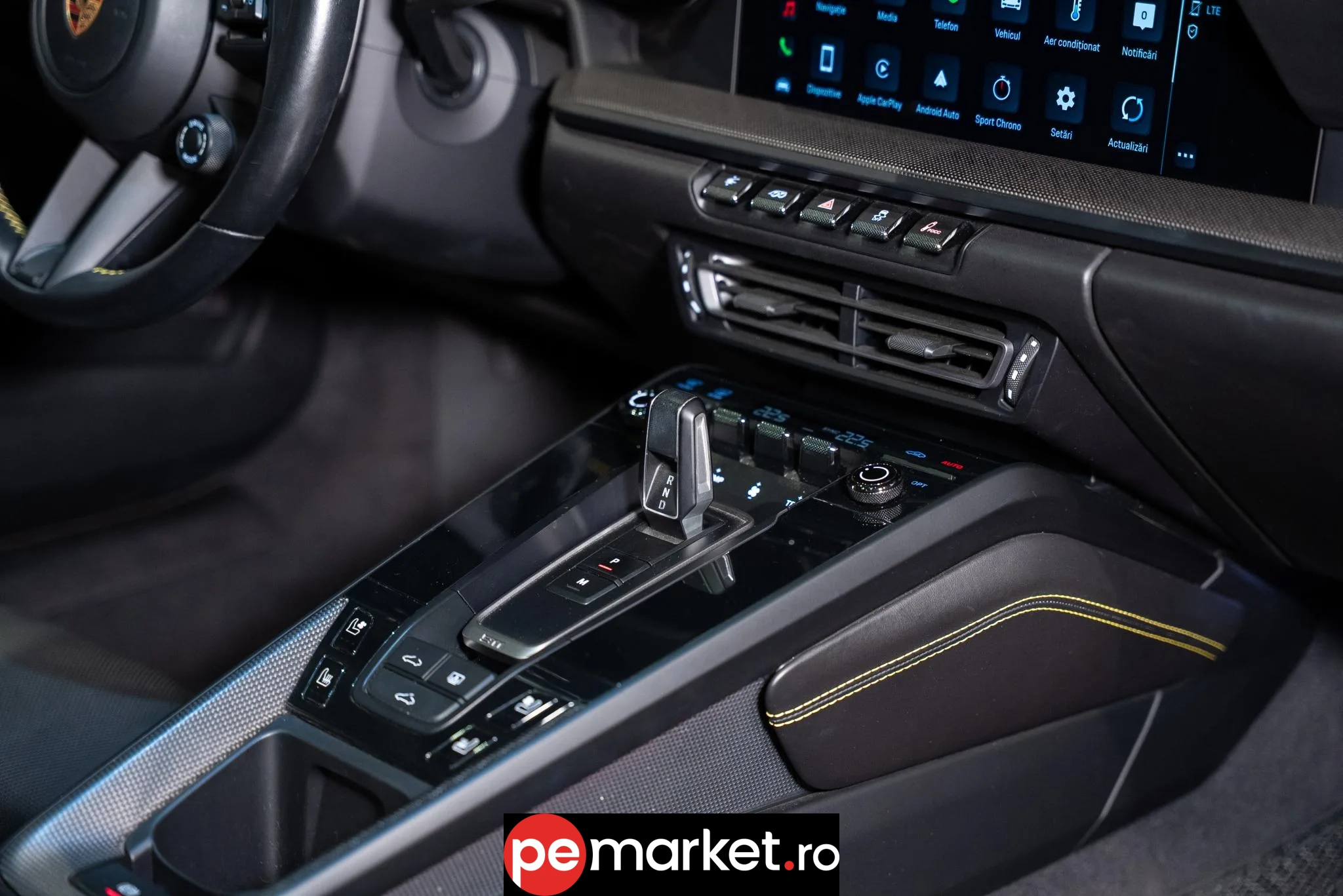 Porsche 911 Carrera 4 GTS Coupé – 2023 - pemarket.ro