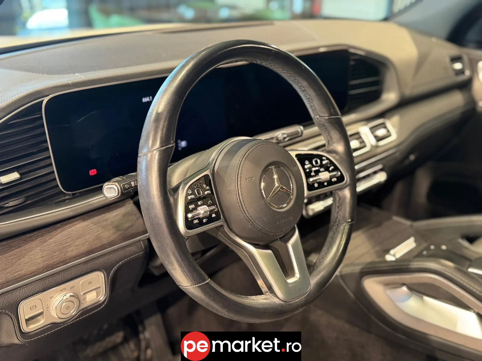 Mercedes-Benz GLE 400d 4MATIC AMG - pemarket.ro