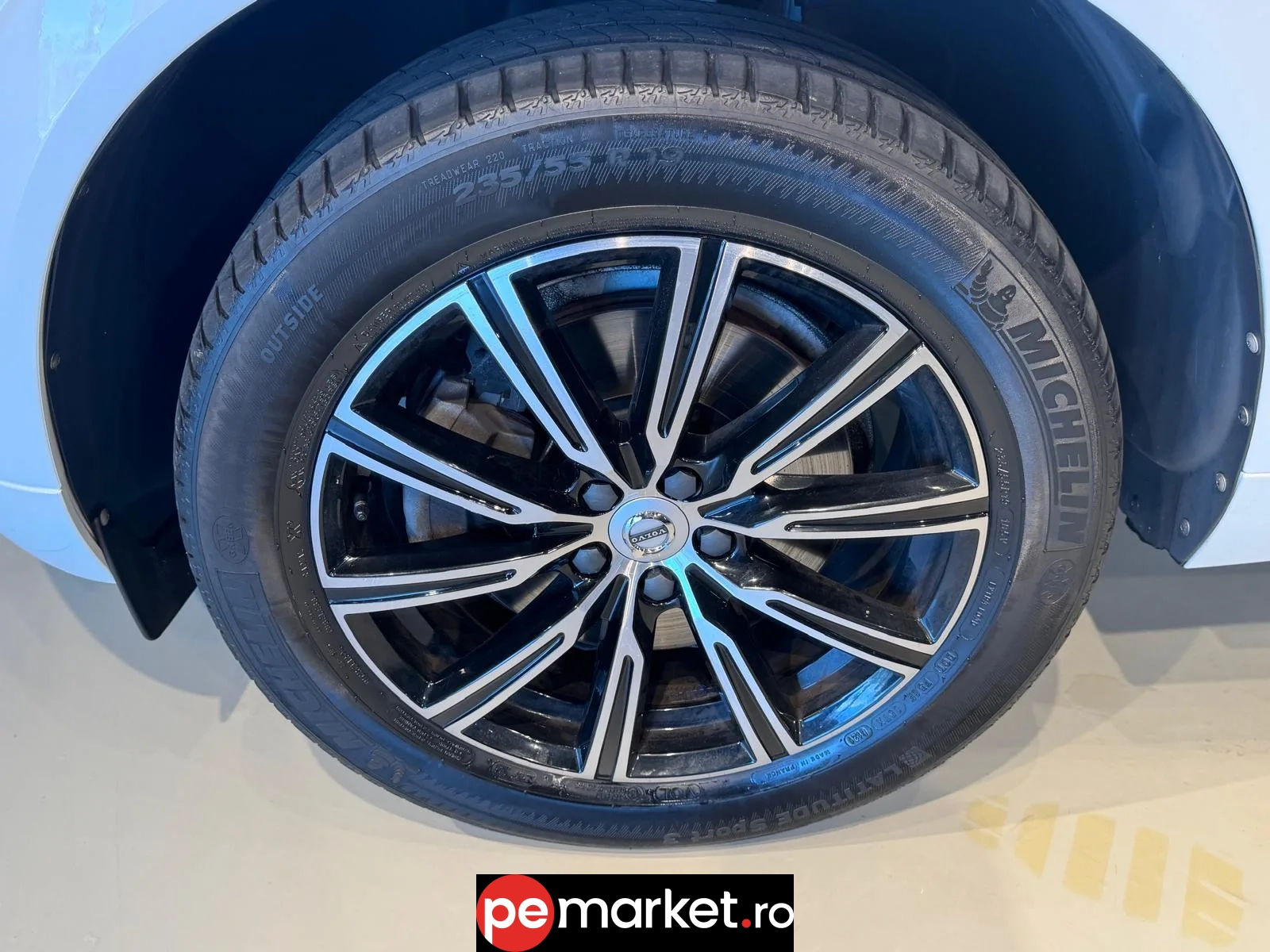 Volvo XC60 D5 AWD Inscription - pemarket.ro