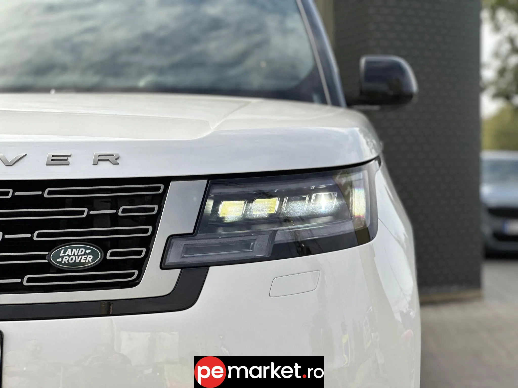 Range Rover Vogue - pemarket.ro