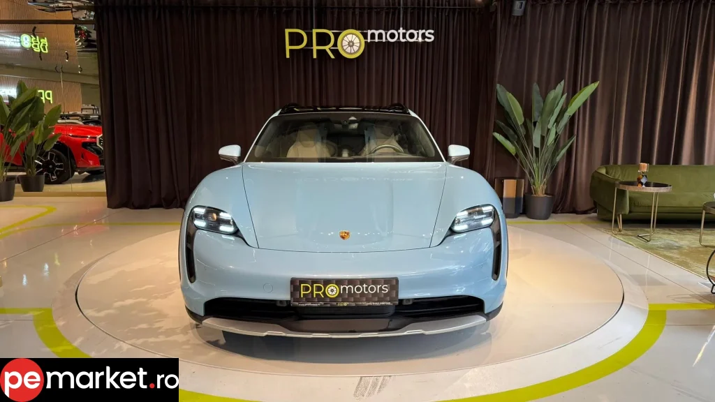 Porsche Taycan - pemarket.ro