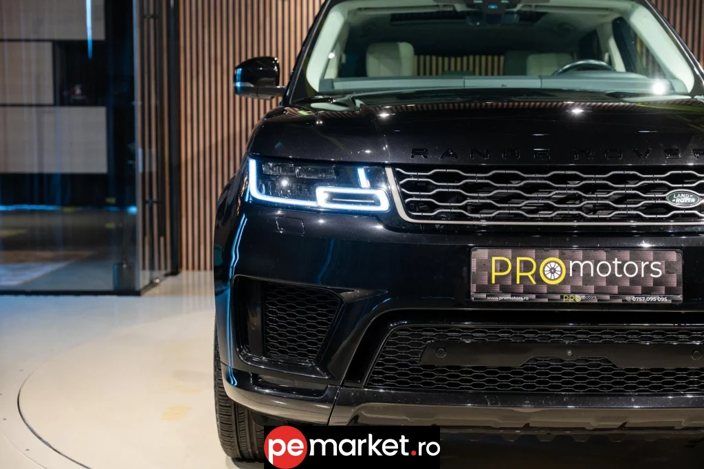 Range Rover Sport D300 HSE - pemarket.ro