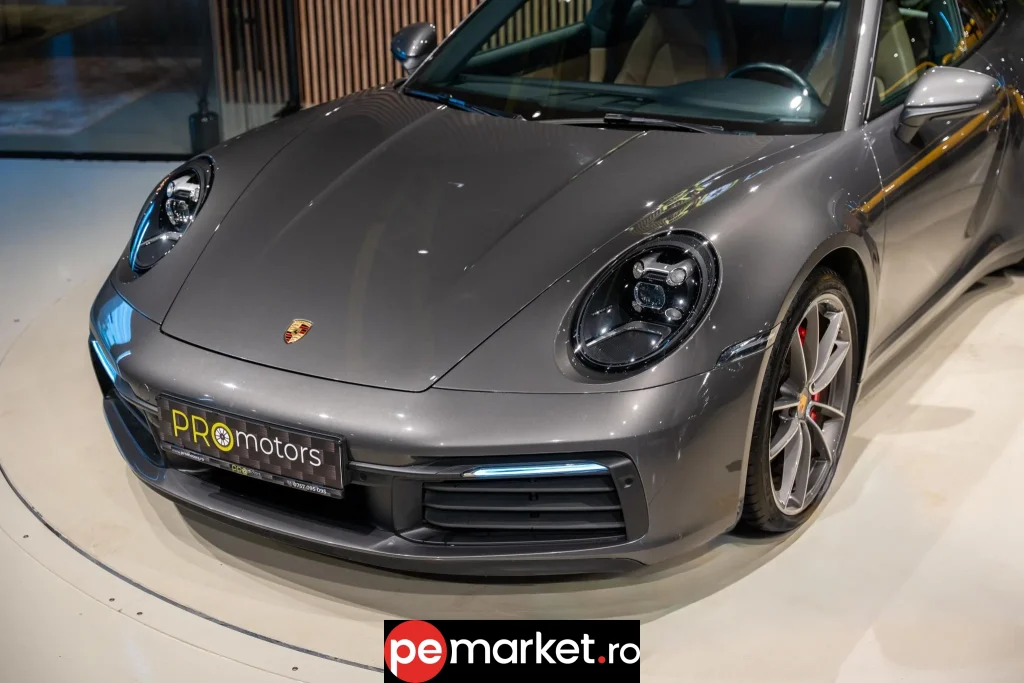 Porsche 911 Carrera 4s - pemarket.ro