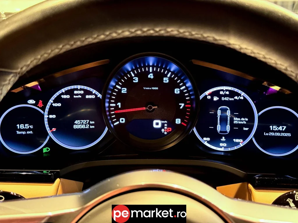 Porsche Cayenne 3.0 V6 Turbo – 340 CP - pemarket.ro