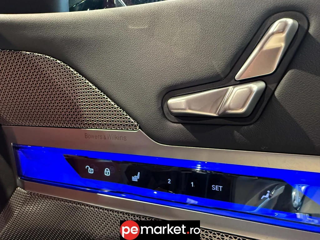 BMW 750e xDrive Plug-in Hybrid - pemarket.ro