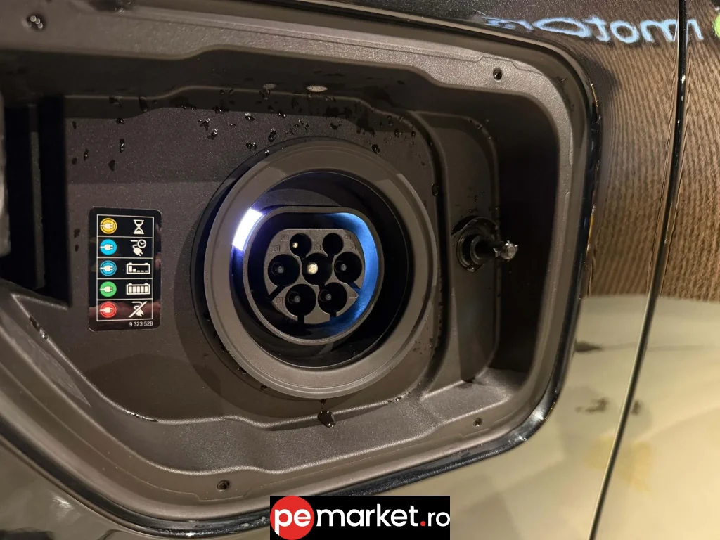 BMW 750e xDrive Plug-in Hybrid - pemarket.ro