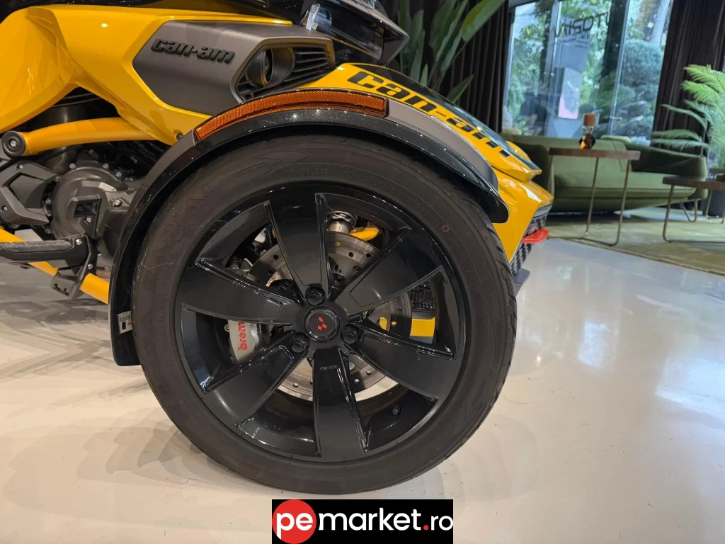 Can-am Spyder RS Daytona 500-editie limitata - pemarket.ro