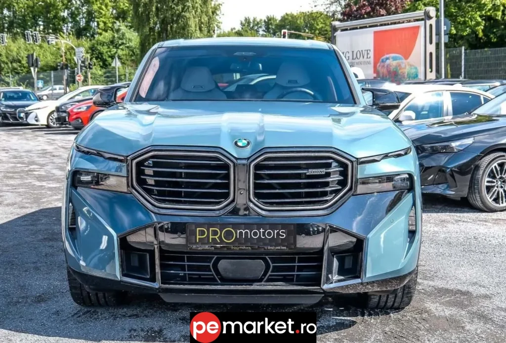 BMW XM 50e - pemarket.ro