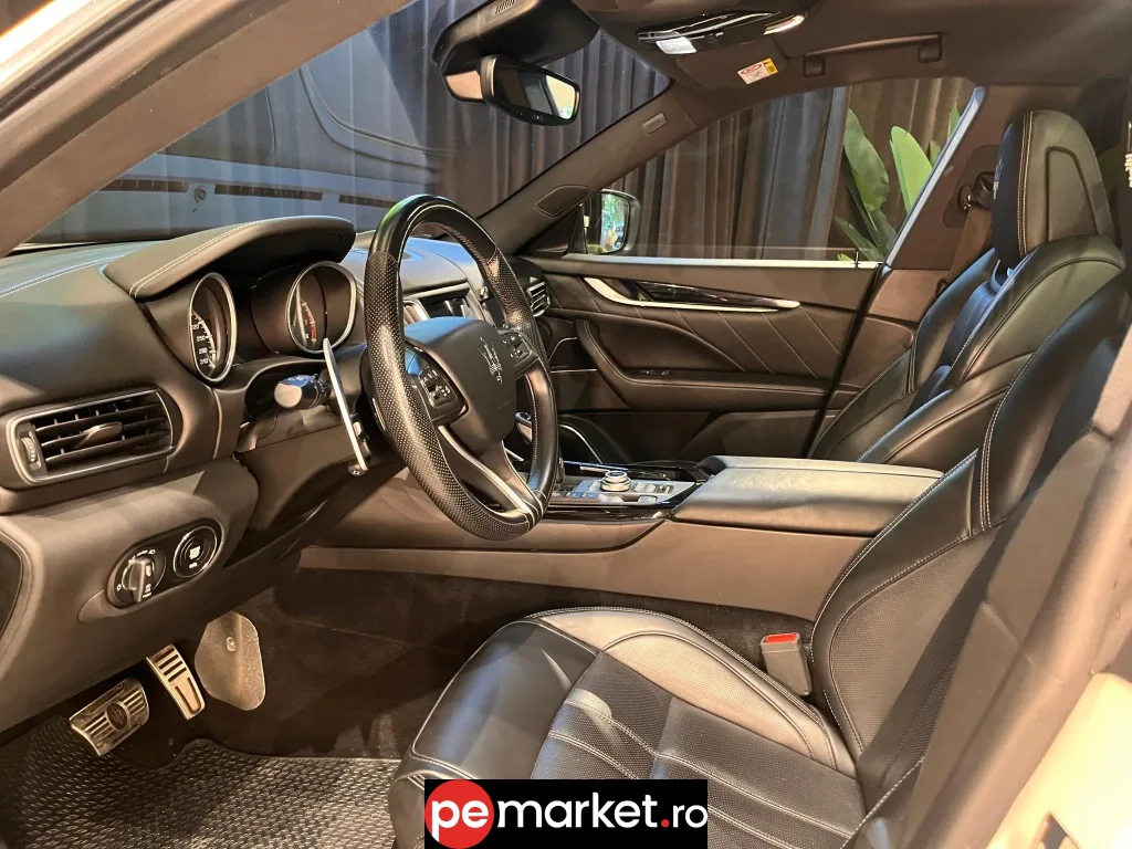 Maserati Levante - pemarket.ro