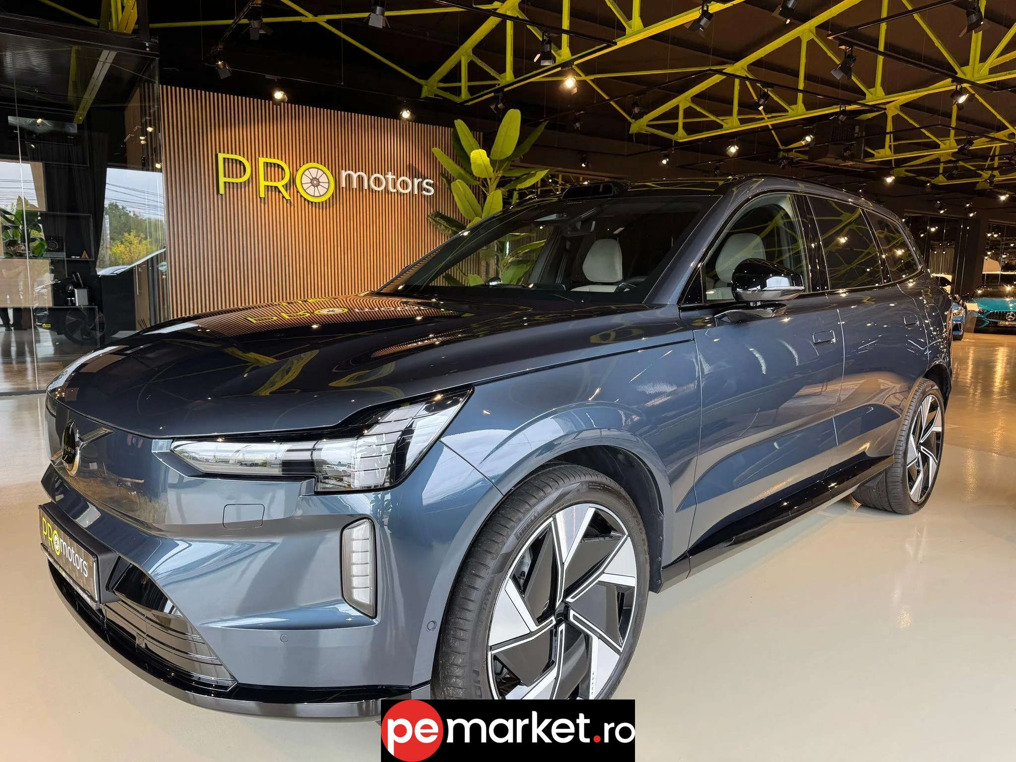 VOLVO EX90 ULTRA Twin Performance - pemarket.ro