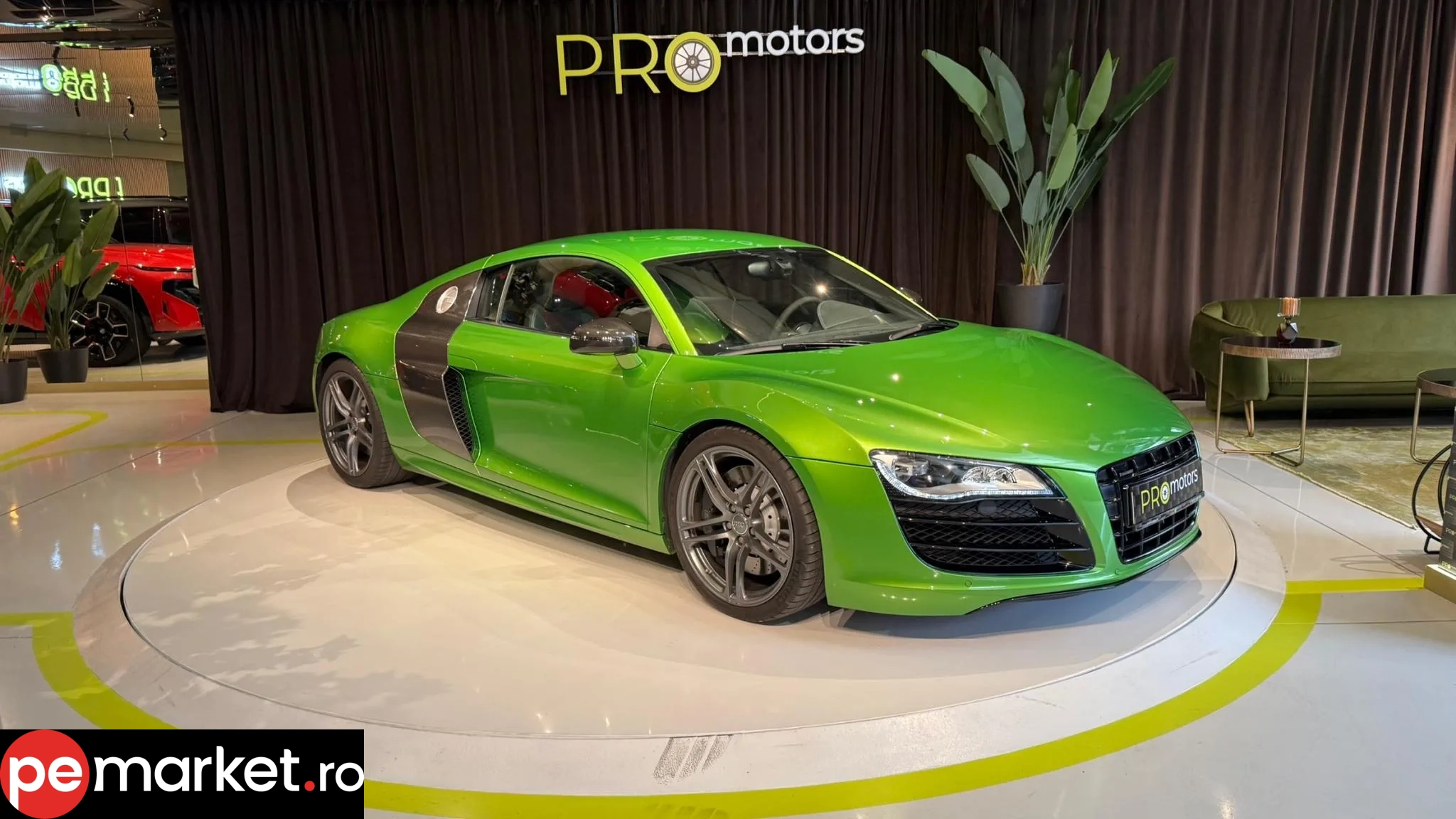 Audi R8 V10 - pemarket.ro