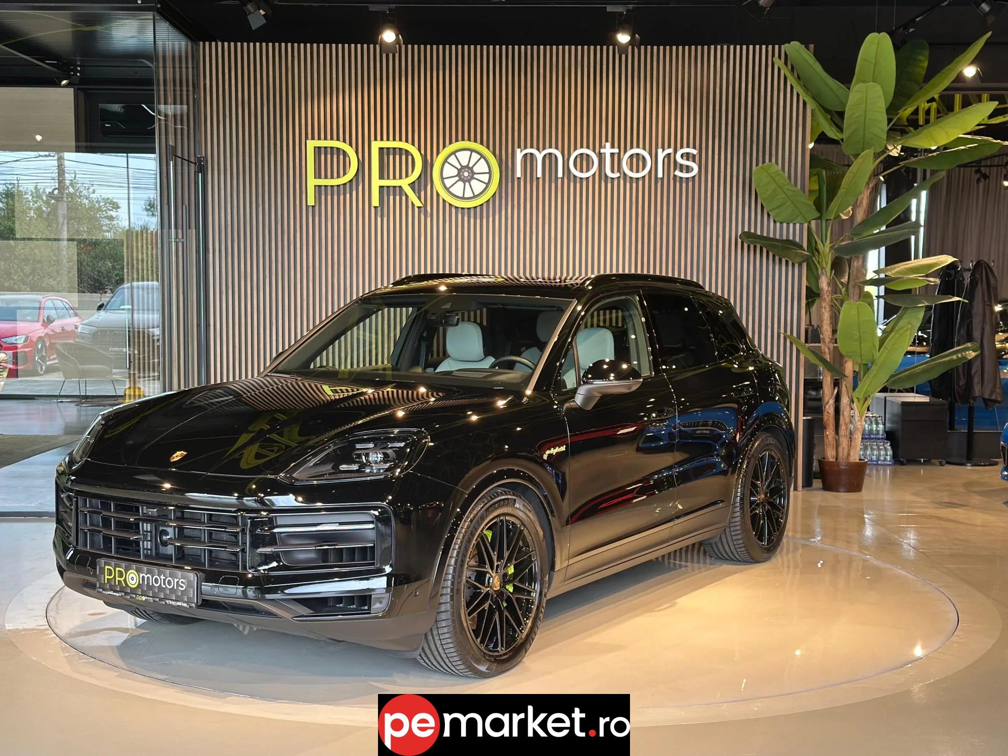 Porsche Cayenne Hybrid - pemarket.ro