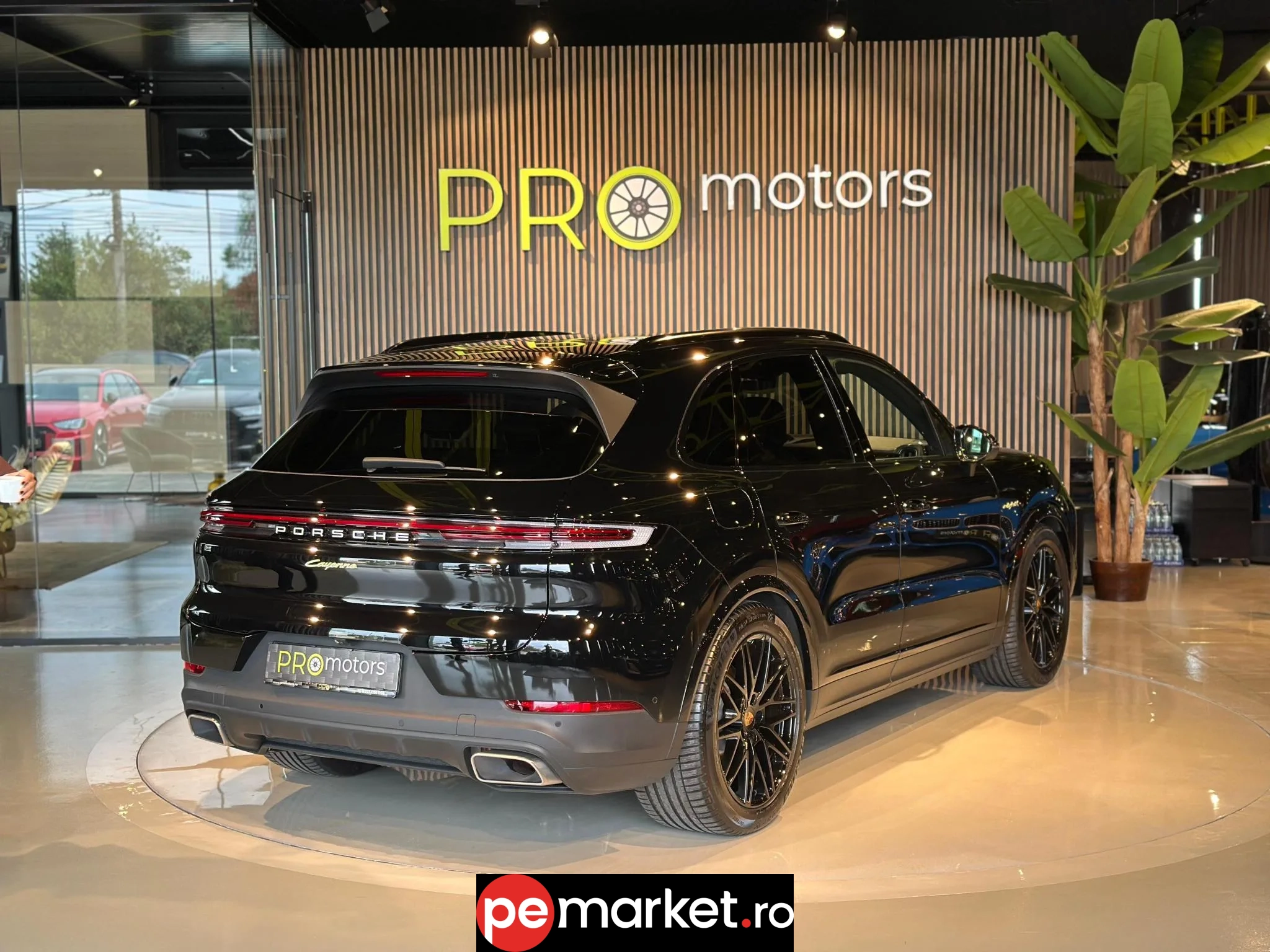 Porsche Cayenne Hybrid - pemarket.ro