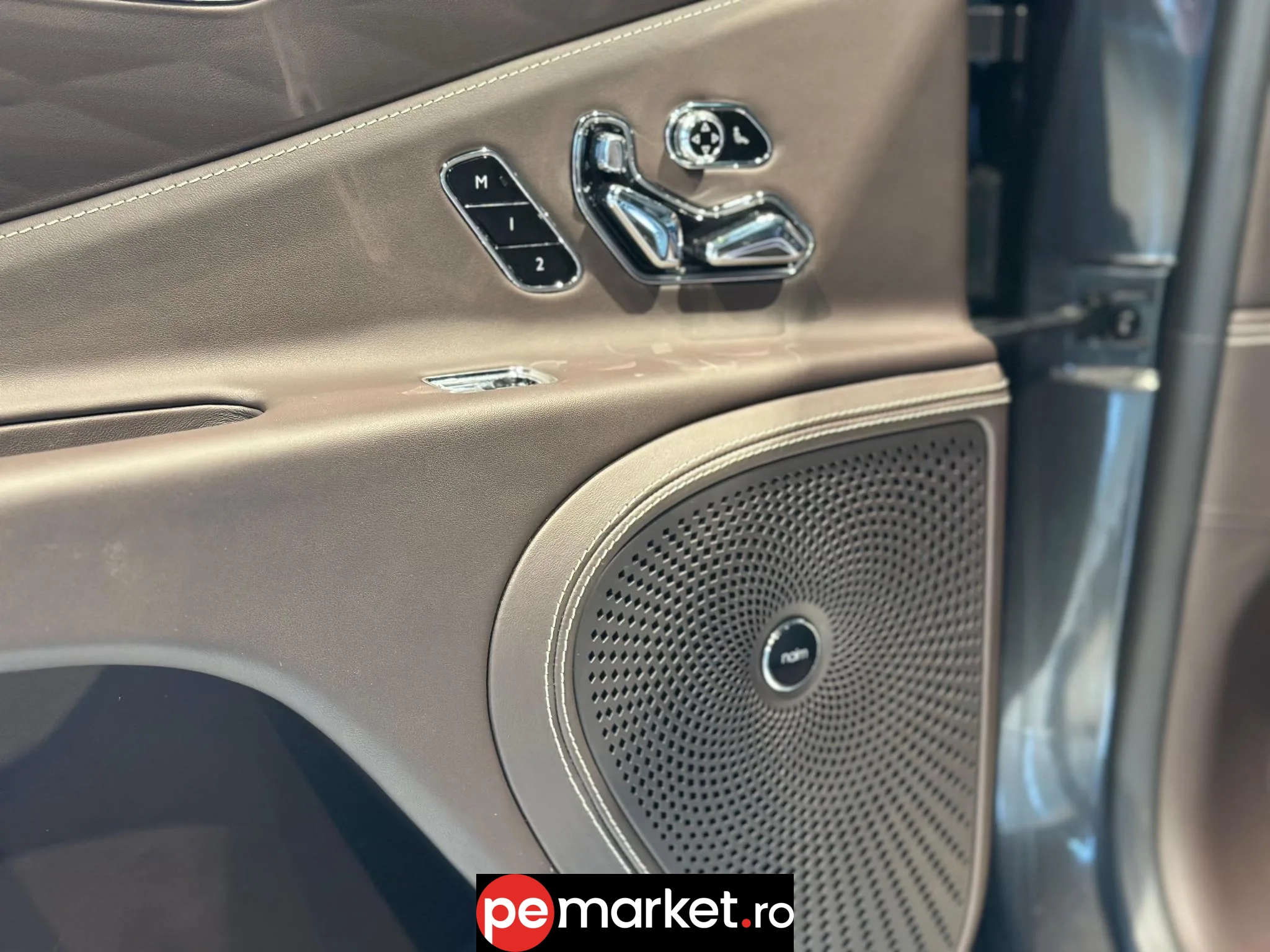 Bentley Flying Spur V8 - pemarket.ro