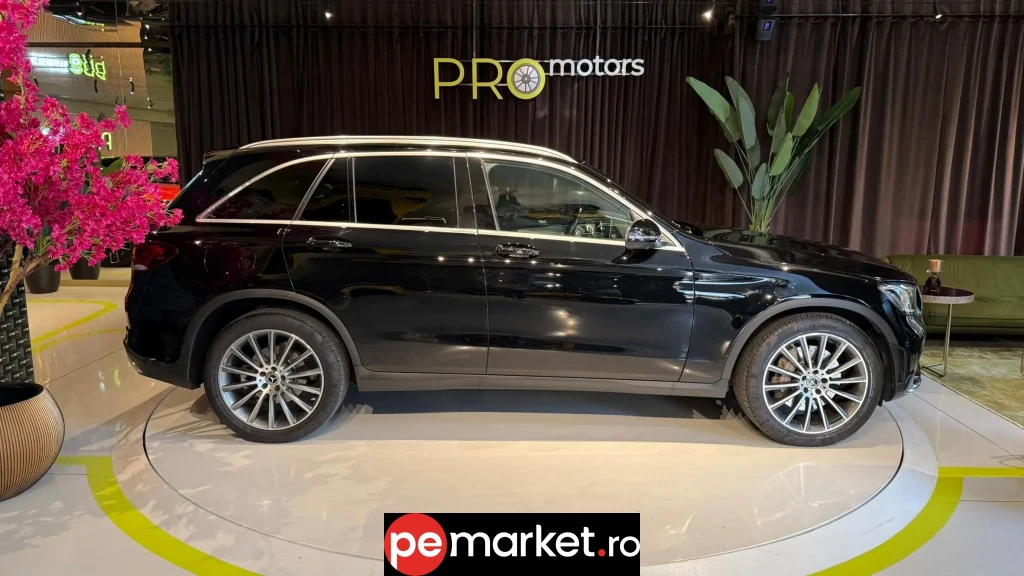 Mercedes-Benz GLC 300d - pemarket.ro