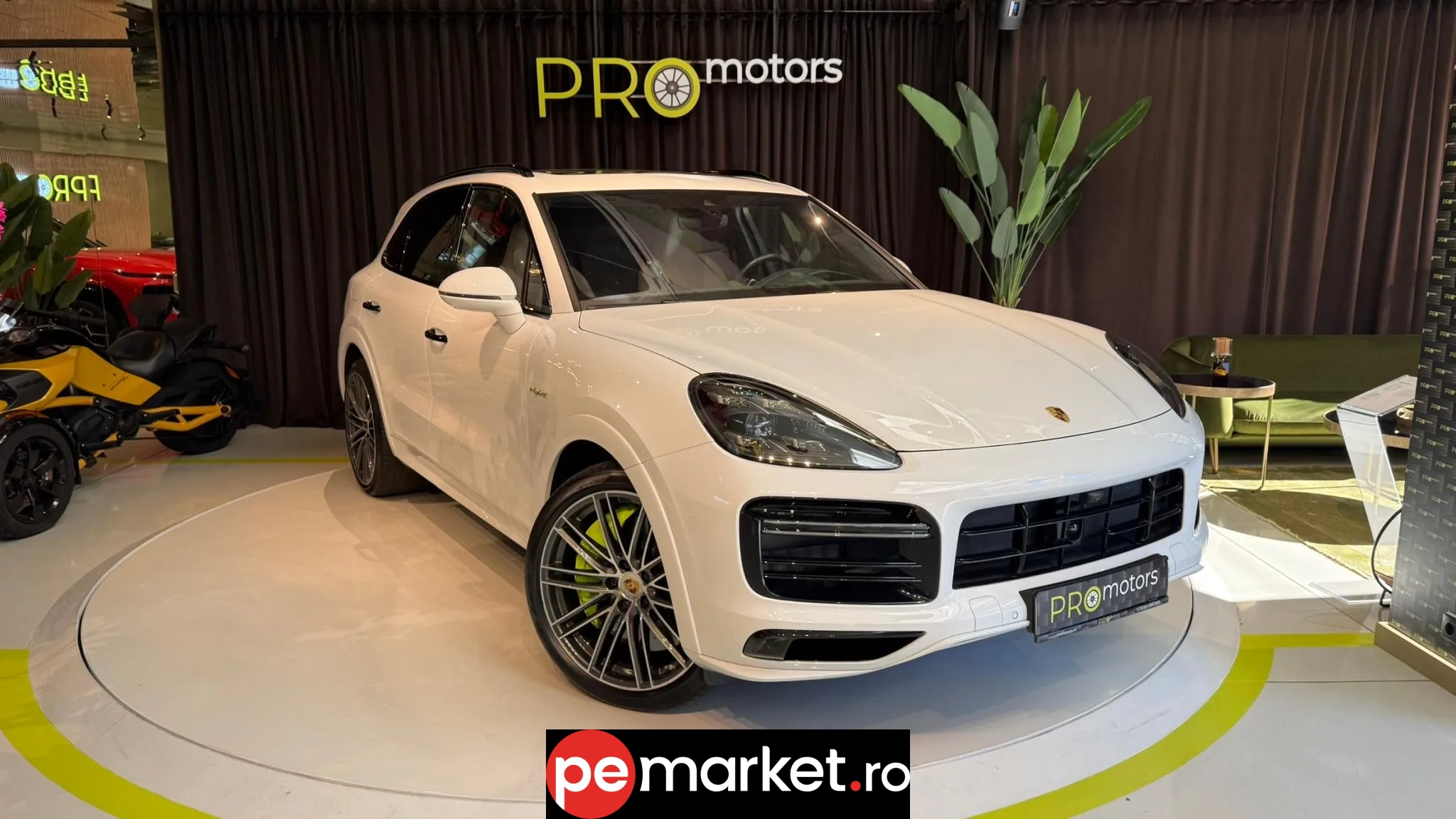Porsche Cayenne Turbo S - pemarket.ro