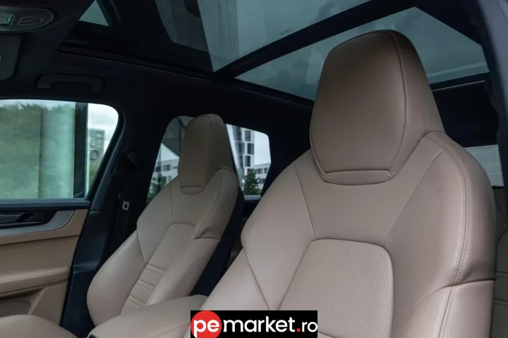 Porsche Cayenne E-Hybrid - pemarket.ro