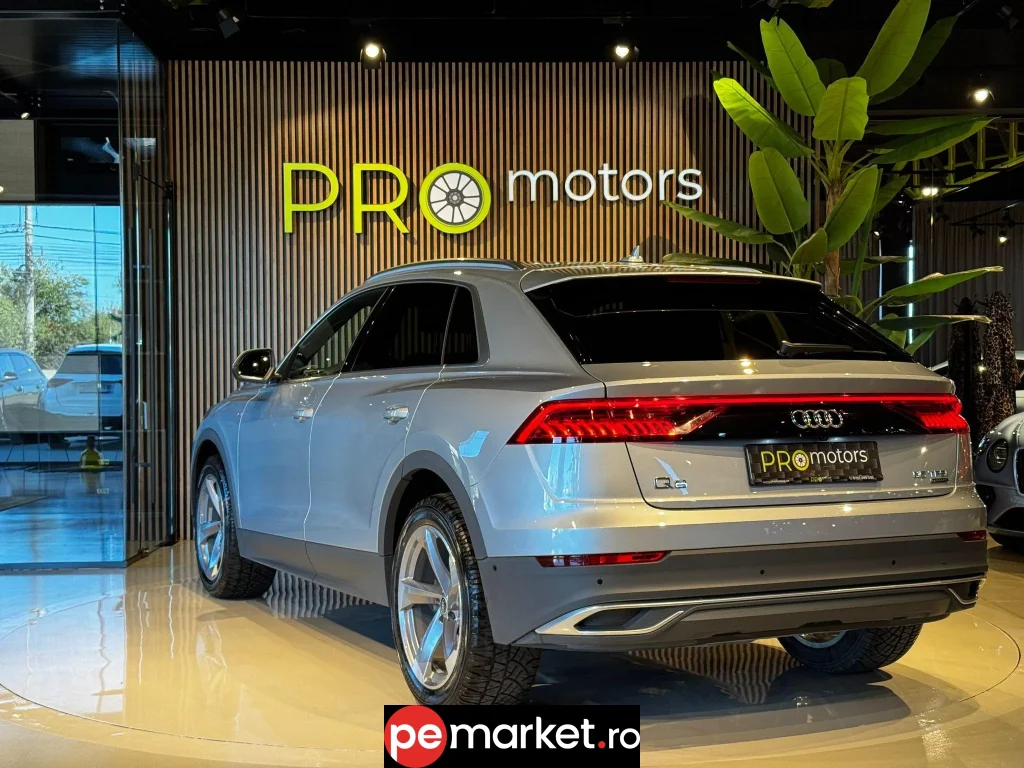 Audi Q8 - pemarket.ro