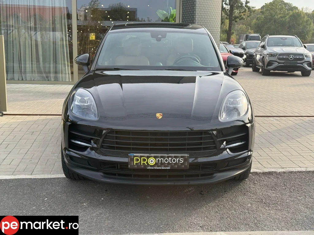 Porsche Macan - pemarket.ro
