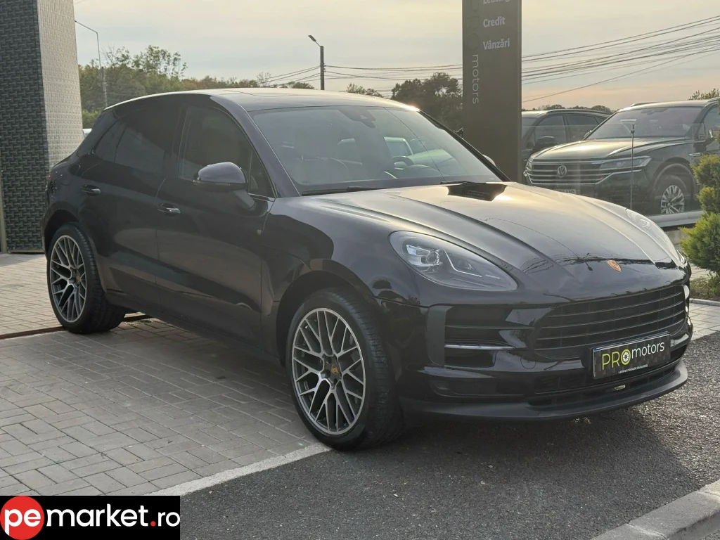 Porsche Macan - pemarket.ro