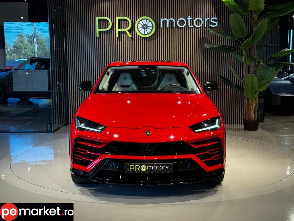 Lamborghini Urus - pemarket.ro